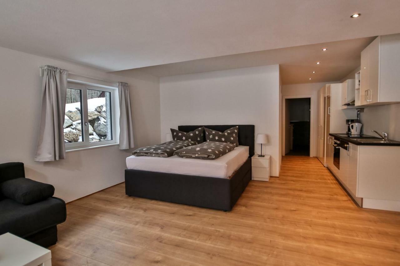 Arlberg Kristall Appartements ดาลาส ภายนอก รูปภาพ